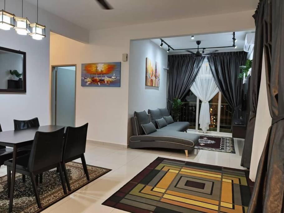 F&H Homestay,Ипох Экстерьер фото